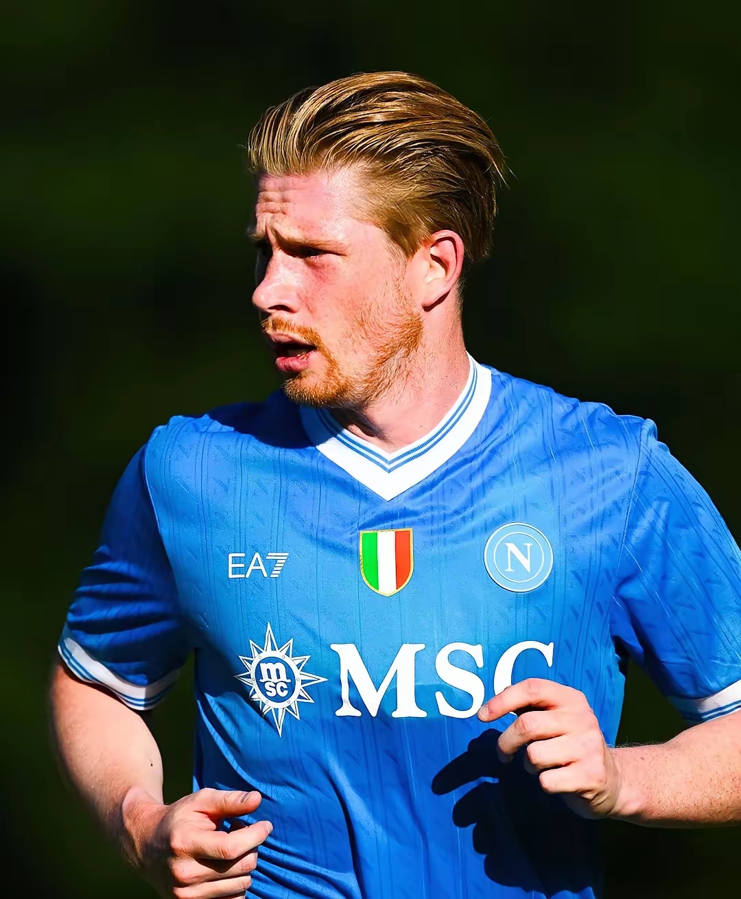 德转评年度最佳左边锋：迪亚斯、KK、拉菲尼亚、维尼修斯入围